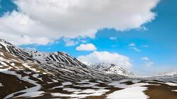 Mountain and Sky 4K Photo