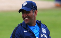 MS Dhoni Smiling Face Wallpaper