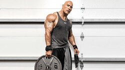 Popular Celebrity Dwayne Johnson Weights Workout