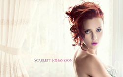 Pretty Look of Scarlett Johansson