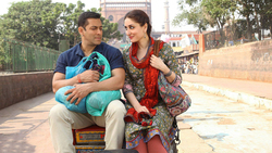 Salman Khan And Kareena Kapoor in Bajrangi Bhaijaan Movie