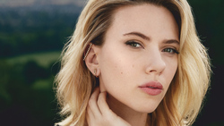 Scarlett Johansson Beautiful Face Pic
