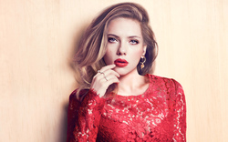 Scarlett Johansson in Red Lipstick