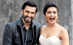 Smile Face of Ranveer Singh and Deepika Padukone