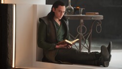 Tom Hiddleston Reading Book